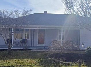 1481 Dry Rd, Speedwell, VA 24374