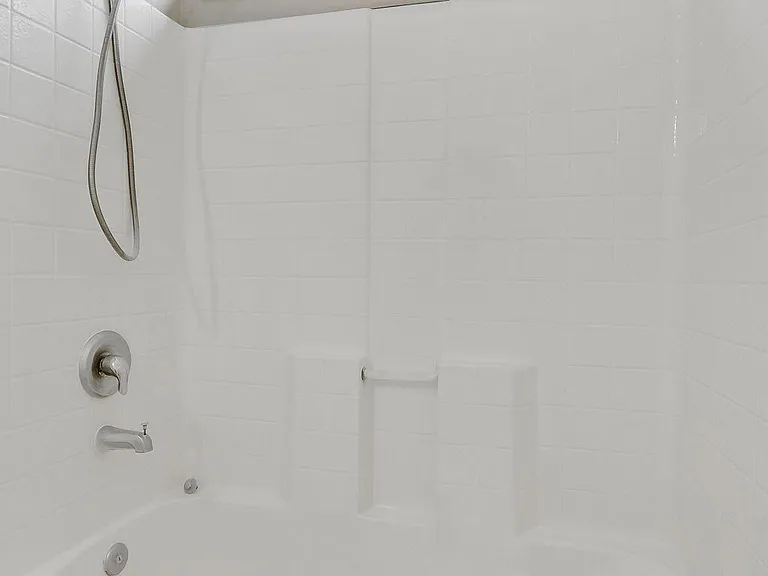 14140 Tierra Delfin Dr — Photo 18