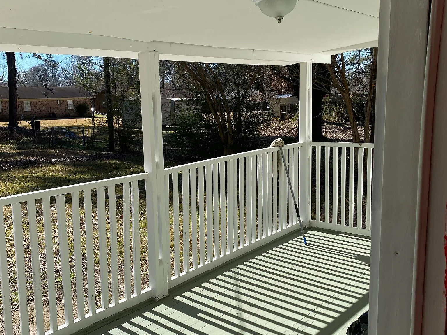 3 bed, 720 sqft, $1,600 — Photo 4