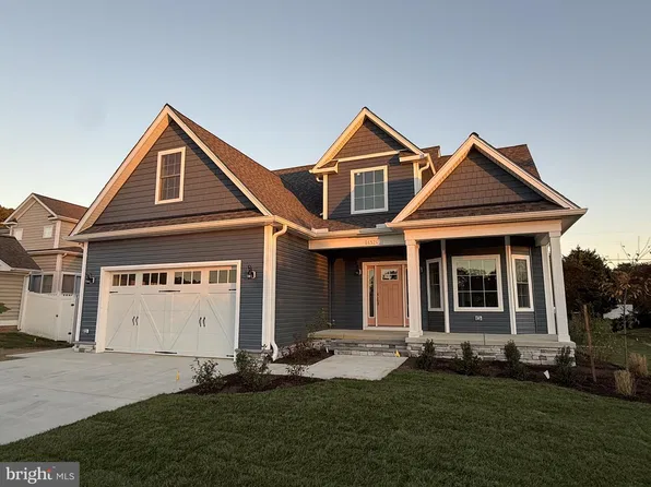 45245 W Point Comfort Ln, Piney Pt, MD 20674