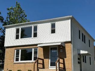 2881 S Linebarger Ter #B, Milwaukee, WI 53207