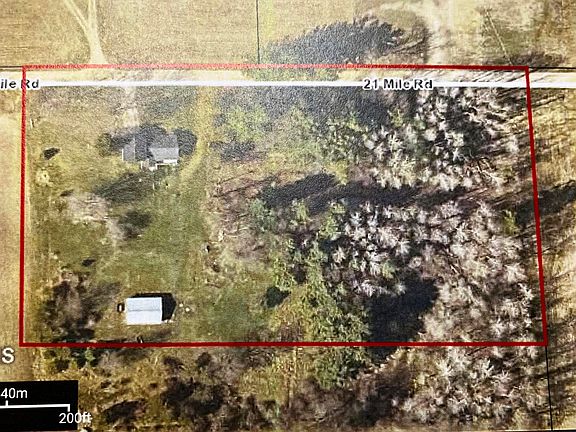 2nd image of 1337 21 Mile Rd