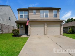 824 Daybreak Dr, Avon, IN 46123