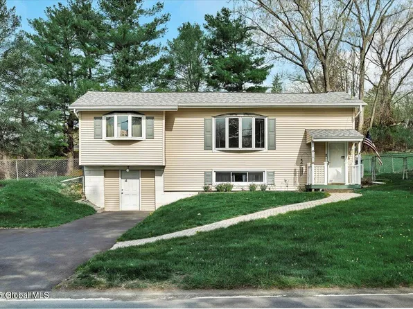 161 N Lake Avenue, Troy, NY 12180