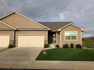 56 SE Sugarberry Ln, Pleasant Hill, IA 50327
