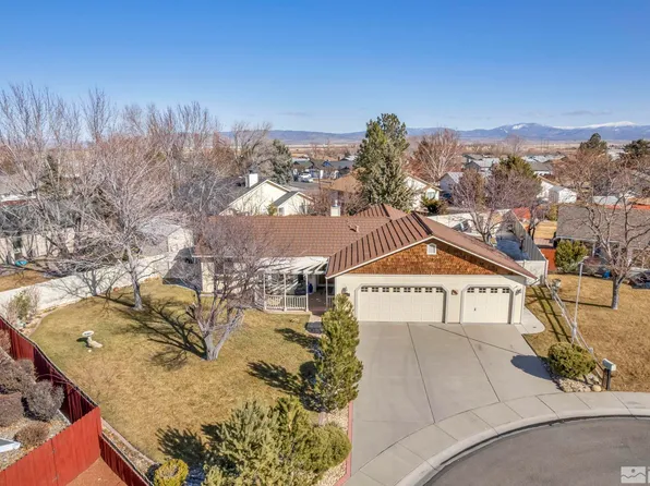 1754 Lupine Cir, Minden, NV 89423