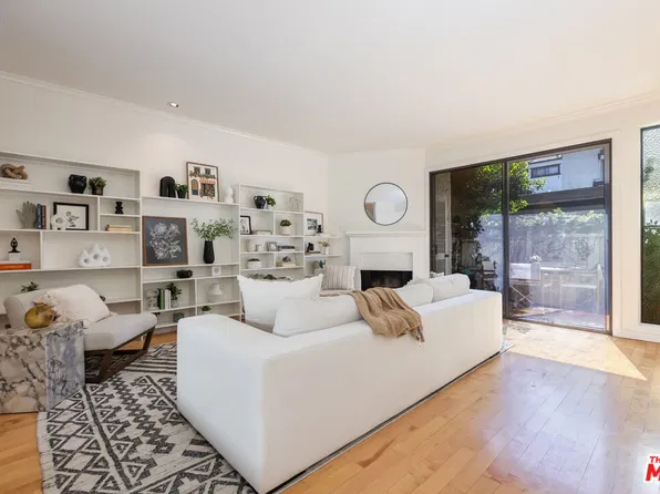 4218 Troost Ave Unit 18, Studio City, CA 91604
