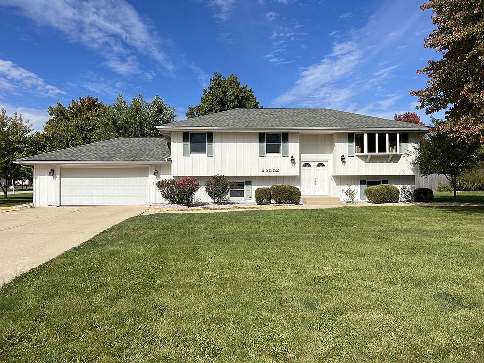 1st image of 23552 W Feeney Dr