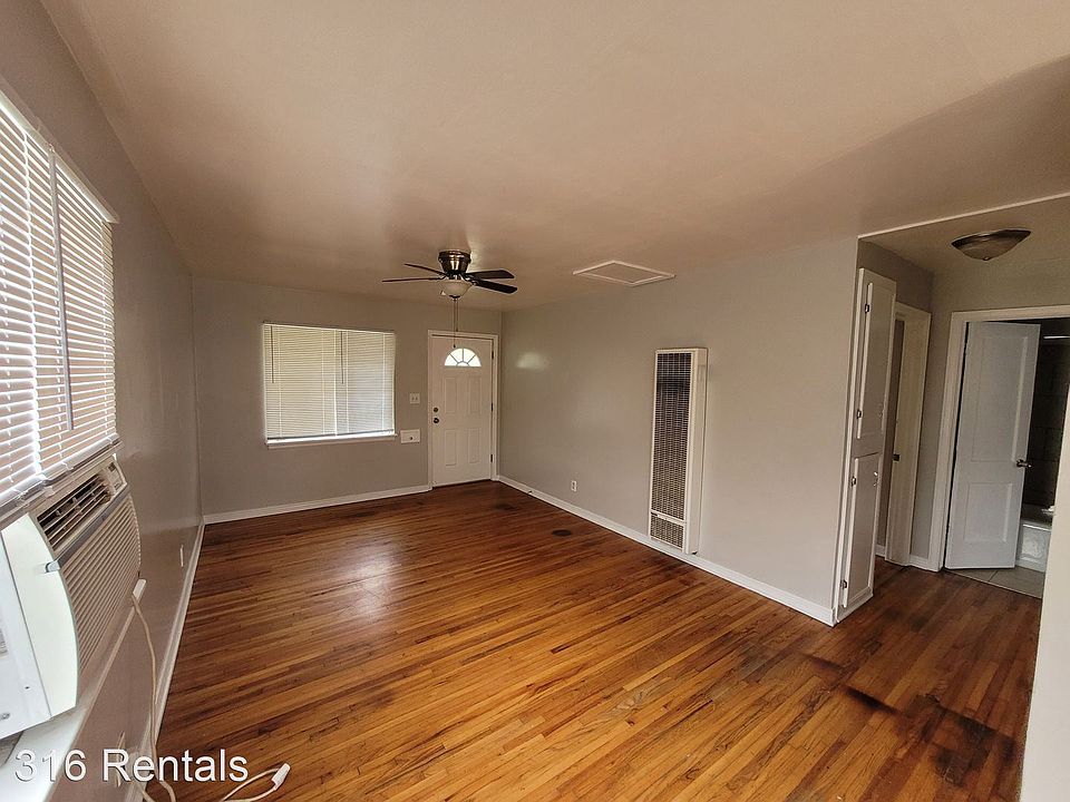 1st image of 646 S Woodlawn Blvd #650
