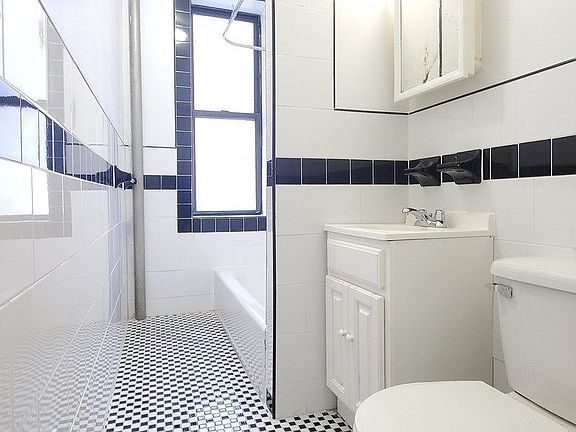 3rd image of 184 Clarkson Ave APT 2K