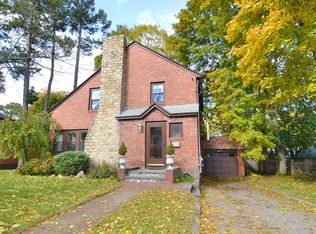53 Arapahoe Rd, Newton, MA 02465