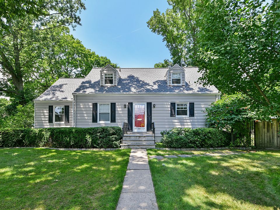 1st image of 545 Bleeker Ave