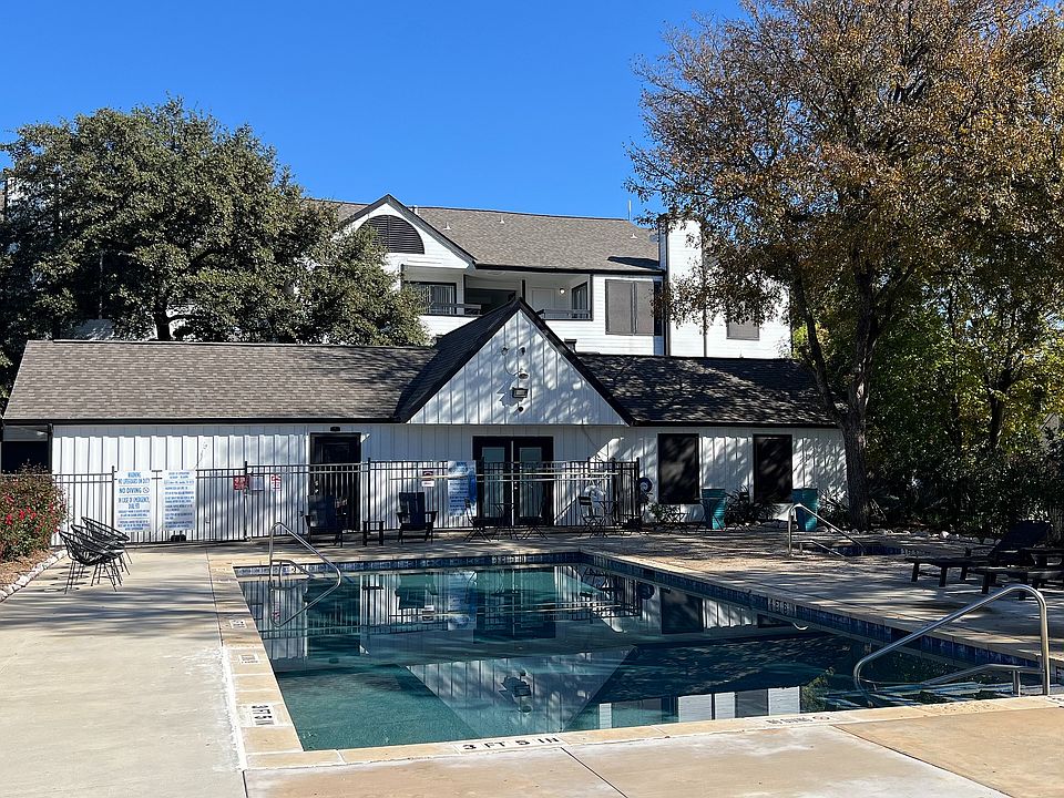 Exterior Main Home Image 2