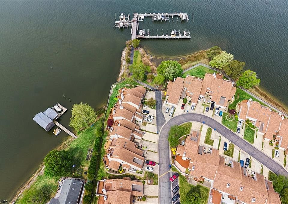 1st image of 28 Sandie Point Ln