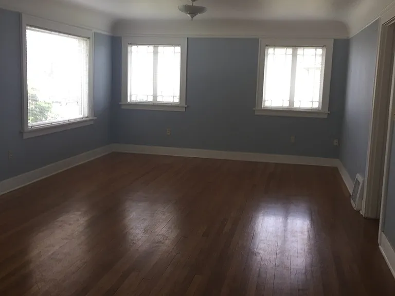 431 NE Garfield St — Photo 12