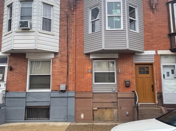 2245 Cantrell St, Philadelphia, PA 19145