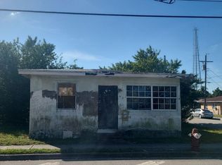2295 W 4th Ct, Hialeah, FL 33010