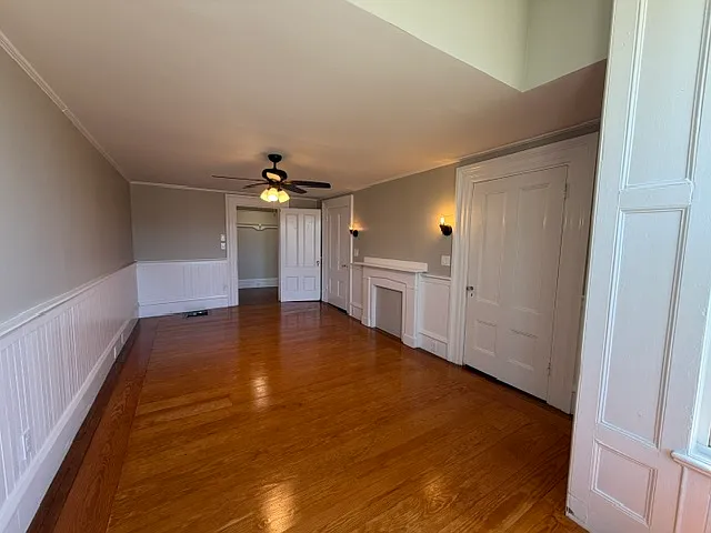 282 Melrose St — Photo 17