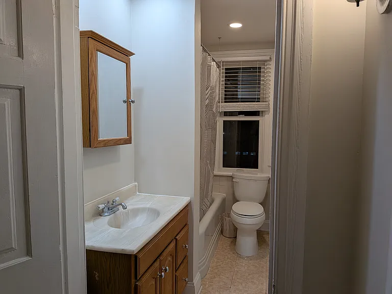 27 S Merion Ave #2 — Photo 12