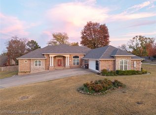 1710 Winter Park Cir, Van Buren, AR 72956