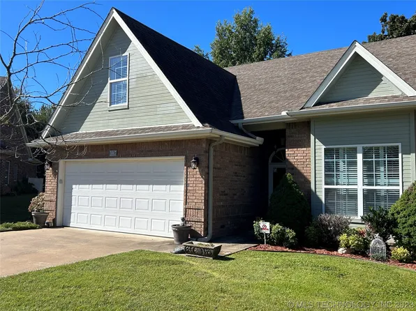 3917 State College Dr, Muskogee, OK 74403