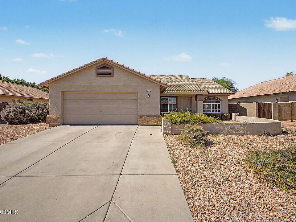 1st image of 8752 W Melinda Ln