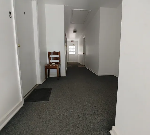 Salem VA 1 Bdrm Apt — Photo 4