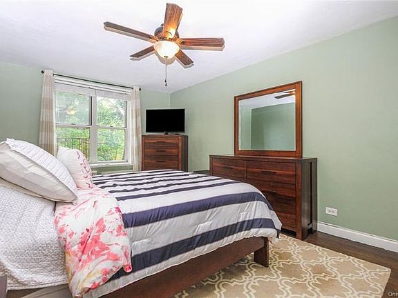 5th image of 5715 Mosholu Ave APT 4A