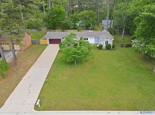 694 Crestview Dr, Madison, AL 35758