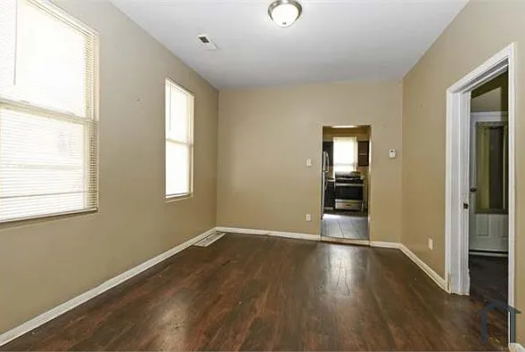 11943 S Wallace St #1 — Photo 2