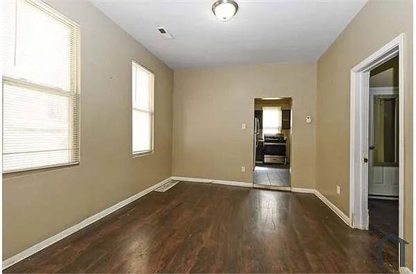Building Photo - 11943 S Wallace St #1