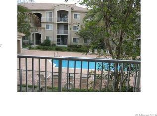 7085 Nova Dr APT 204, Davie, FL 33317