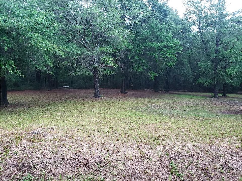 2nd image of 7962 Oak Springs Rd