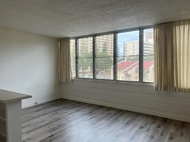 Studio, 362 sqft, $1,550 — Photo 1