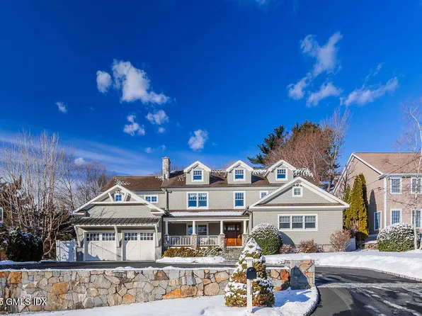 7 Robin Pl, Old Greenwich, CT 06870