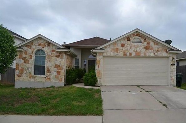 2nd image of 15205 Bullace St
