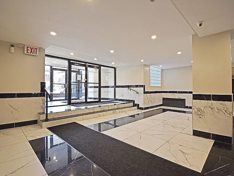2781 Ocean Ave #4K — Photo 11