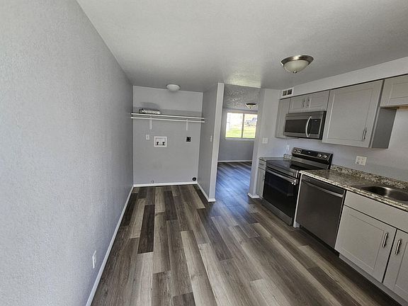 5th image of 1020 S Wisconsin Ave #10