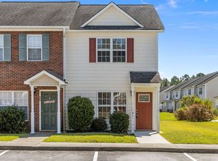 911 Springwood Dr, Jacksonville, NC 28546