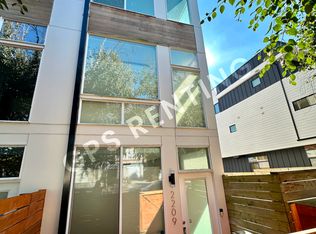 2209 NW 63rd St, Seattle, WA 98107