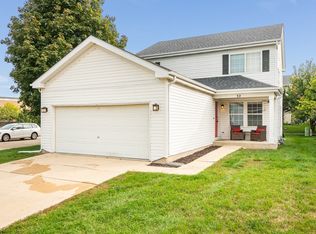 32 Bridgeview Dr, Oswego, IL