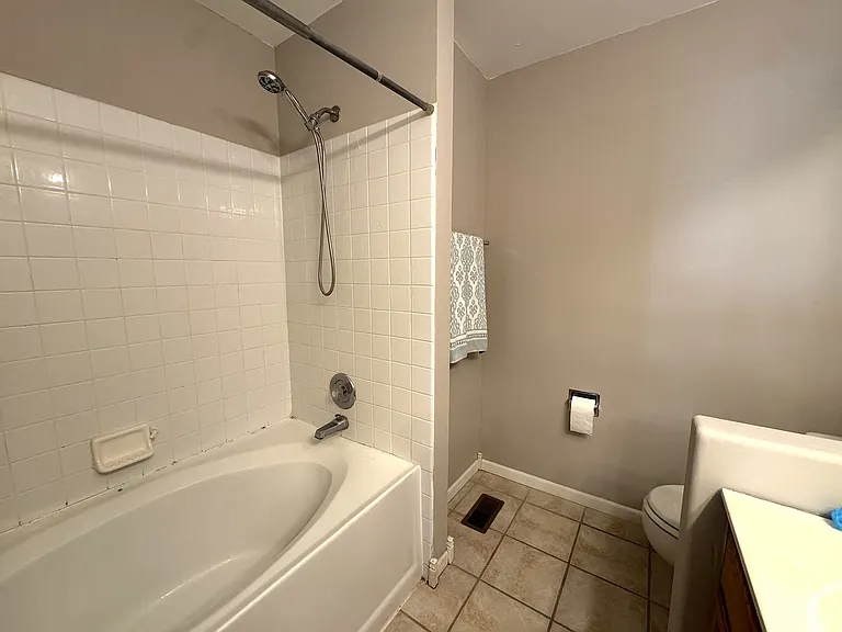 1139 Wickfield Ct — Photo 15