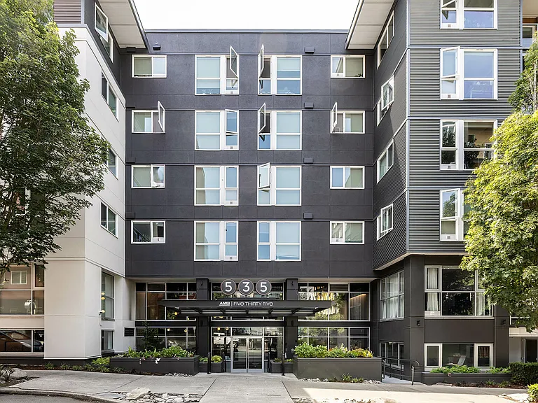 535_exterior_109