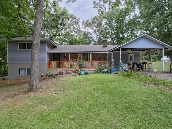 31 Rock Fence Cir SE, Cartersville, GA 30121