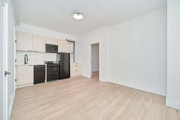 Rented by Living New York | media 8