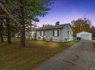 5482 Grand Blanc Rd, Swartz Creek, MI 48473