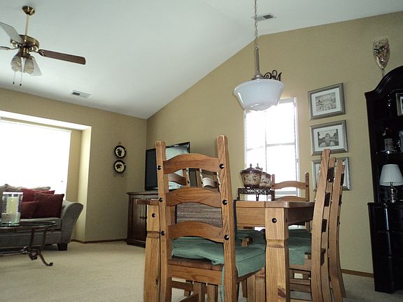 2nd image of 1100 Highland Oaks Ct Unit C