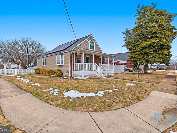 2nd image of 600 Seena Rd