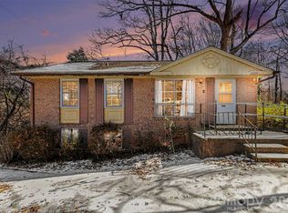 2320 Vinton Dr, Dallas, NC 28034