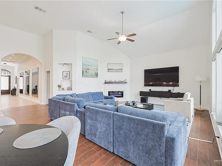 2806 San Eduardo St — Photo 14